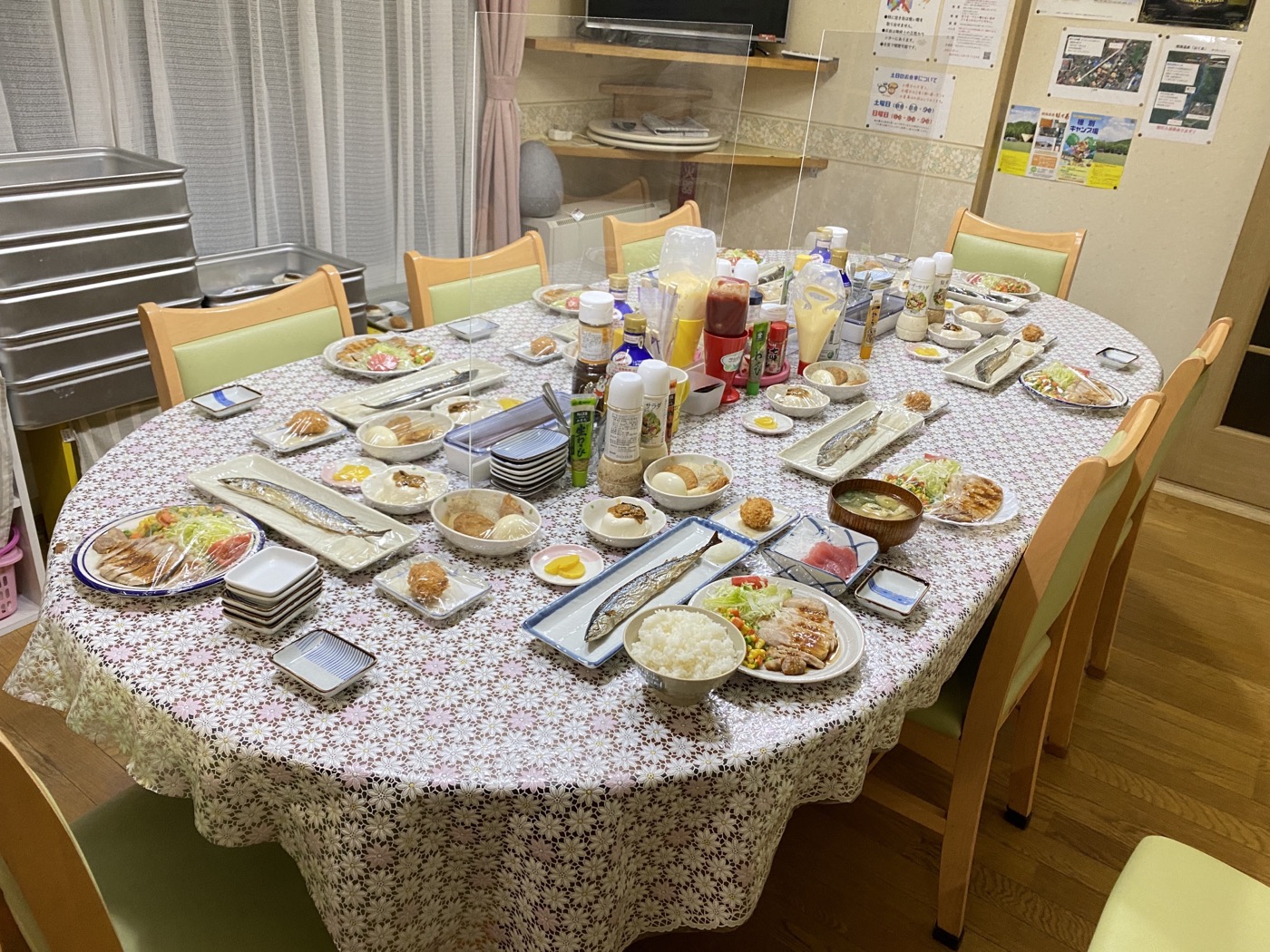 夕食